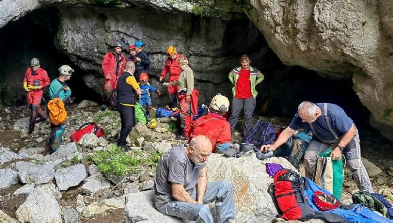 ESP 2023-04 16th Balkan Cavers Camp